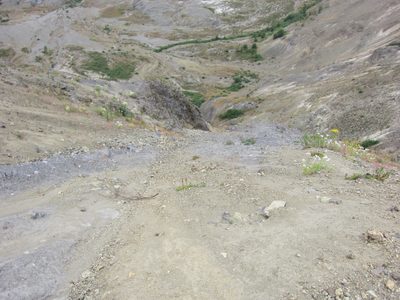 Looking down from the trail. Definitely a no-fall zone.