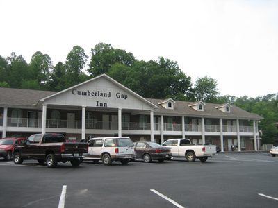 The Cumberland Gap Inn, our wonderful residence for two nights.