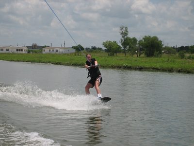 ... and getting to the su-weet water outside it.