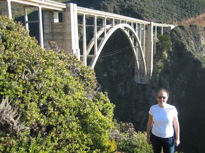 Catherine + bridge = happy.