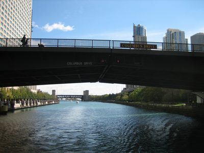 All of the bridges over the river had similar features...