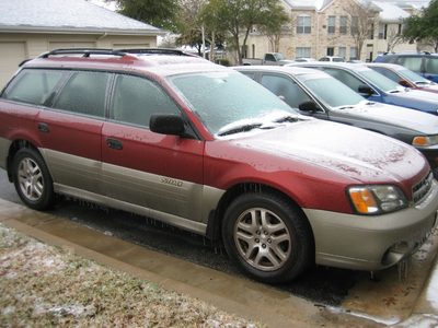 Le Subaru.  Not going anywhere.  Still Tuesday, now late...