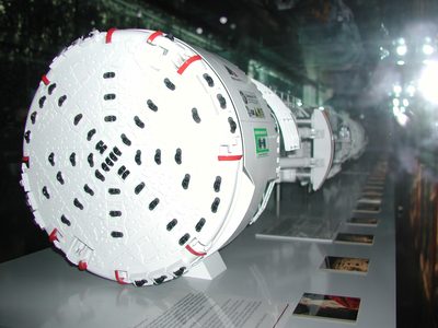 Model of the crazy boring machine.