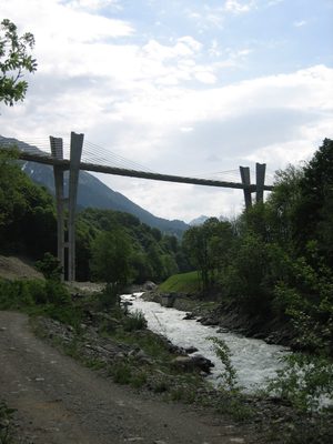 Our first view of the Sunniberg Bridge, another Menn...