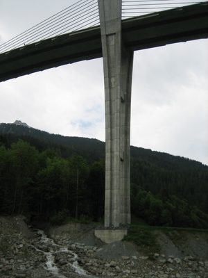 That's the same little river.