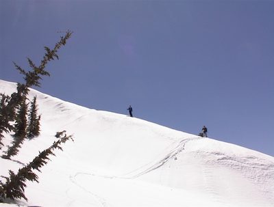 John and Rachel on a spine which descends to Five Lakes....