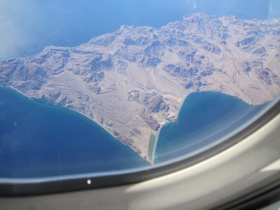 More islands with nothing on them (that green-looking...