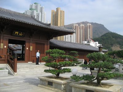 The Chi Lun nunnery with apartment buildings in the background.