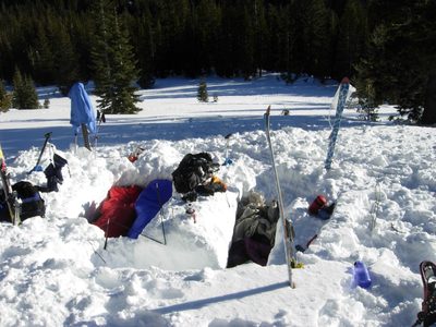 Our super-tidy snow-camp, a (long) bit after sunrise.