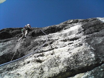 Greg on lead, putting up the new route R2D2 about 100...