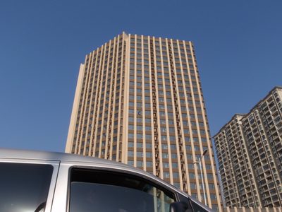 Chinese window cleaning.