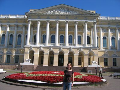 Alison in front of the Russian History Museum.