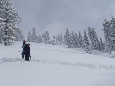 Yang, crossing a great looking slope.