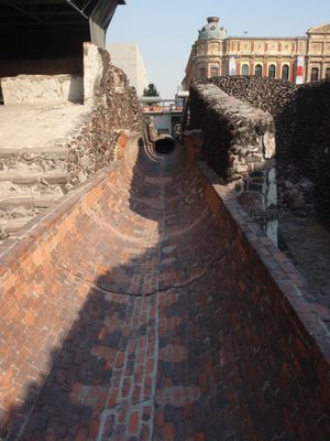 They accidentally built this sewer without realizing it...
