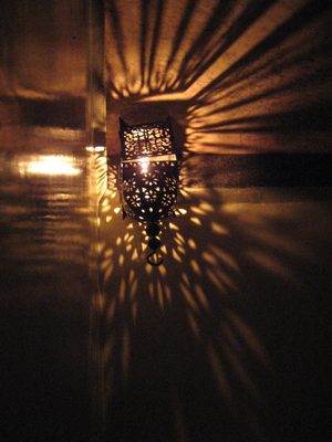 Lamp in the Riad Omar.