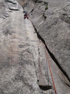John on his first aid lead: first pitch of La Escuela.