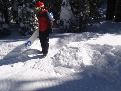 Yang, resorting to an even more primitive method of snow...