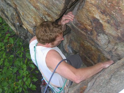 Hmm, how to get arm around rope?  The second chin of...