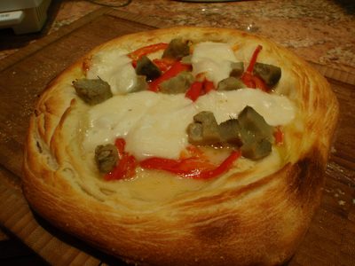Artichoke heart, capsicum and cheese.