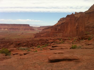 Colorado River in the distance.