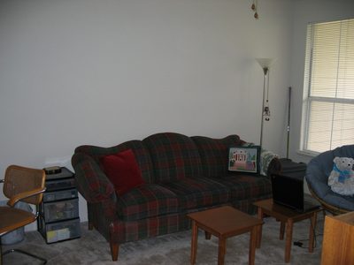 Third apartment for this couch.