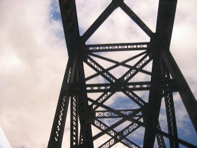 First of many poor bridge pictures, though it has a...