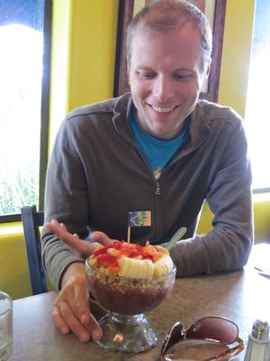 Some fresh fruit over acai.  Note the flag.