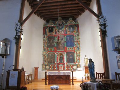 The painted redodo in the apse