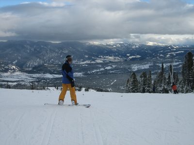Catherine now knows how to do a snowboard "track stand"...