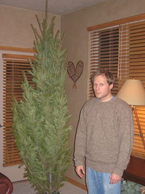John no like Christmas.