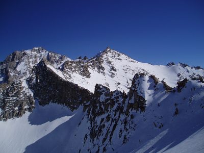 The Sierra Haute Route: Looking south from Kearsarge Pass.