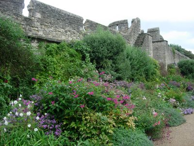 As you can see, they have a very capable gardening...